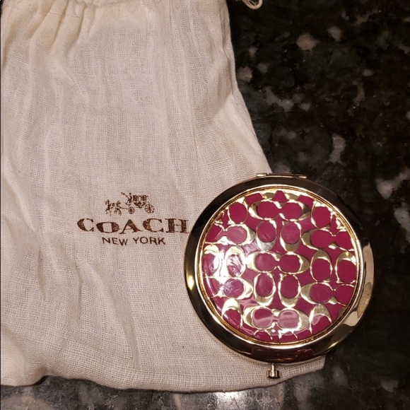Y2K COACH PINK SIGNATURE C COMPACT MIRROR MONOGRAM - Picture 2 of 10